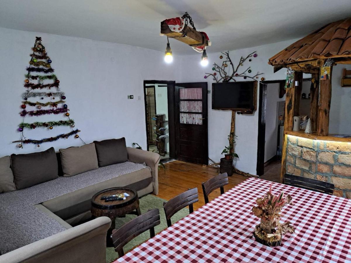 Seosko Domacinstvo „Gabar” Villa Custica Dış mekan fotoğraf